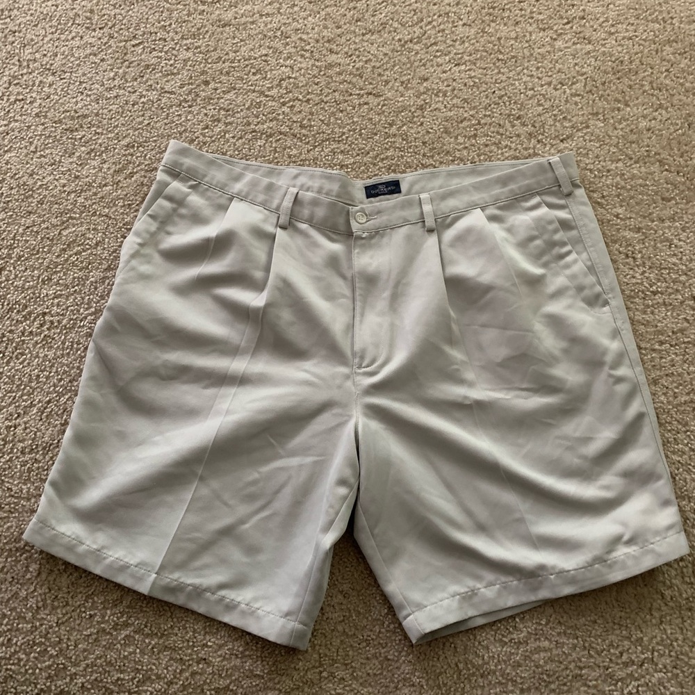 Men’s Dockers Shorts Size 42
